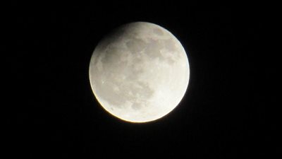 «البحوث الفلكية»: سماء مصر تشهد ظاهرة جديدة مساء اليوم