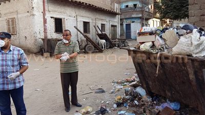 بالصور.. حملة تطوعية لشباب جرجا لتنظيف المدينة