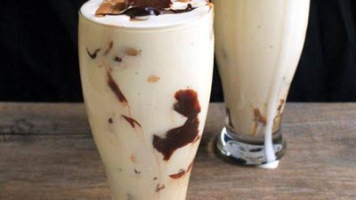 ميلك شيك شوكولاتة من مطبخ الشيف أيمن العطار