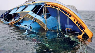 مقتل وإصابة 4 أشخاص إثر غرق قارب قبالة سواحل أستراليا