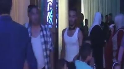 بالفيديو.. سطو مسلح في حفل زفاف على أنغام الموسيقى