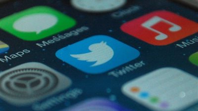 باحث مغربي يكتشف ثغرة في تطبيق «تويتر» لنظام «آي أو إس»