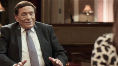 عادل إمام ينتهي من 