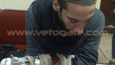 بالفيديو والصور.. أخطر اعترافات لأشهر متسول بالمترو.. المتهم يدعى قطع أطرافه لاستجداء المواطنين.. عمل باستديو مصر 12 عاما وتعلم فن الماكياج لخداع المواطنين.. وحصيلة تسوله 700 جنيه يوميًا