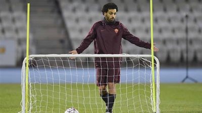 محمد صلاح يقود هجوم روما أمام فيرونا في الدوري الإيطالي