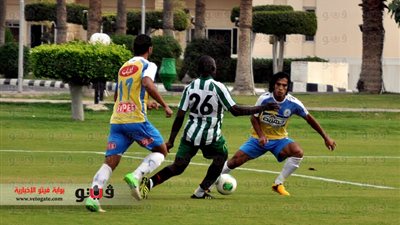 بالصور.. الإسماعيلي يهزم الإنتاج بثلاثية على أنغام المطر