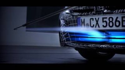 بالفيديو.. «بي إم دبليو» تستعرض سيارتها الهجين المكشوفة