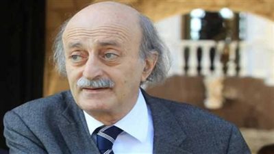 جنبلاط يطالب برحيل «المشنوق» على خلفية قمع متظاهري «طلعت ريحتكم»