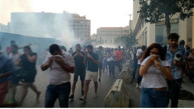 بالفيديو والصور.. اعتصام «طلعت ريحتهم» في بيروت تنديدًا بـ«النفايات»