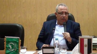 تخصيص قطعة أرض 16 قيراطا لإقامة ملاعب لمركز شباب بمركز أبو كبير