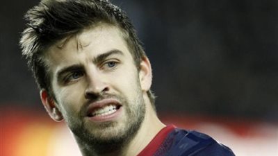 «بيكيه»: طلبت من «ديل بوسكي» استبعادي من منتخب إسبانيا