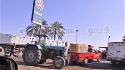 بالصور.. استمرار أزمة السولار فى الشرقية