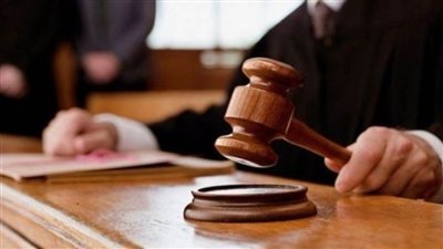 إحالة سائق متهم بخطف حقيبة مربية أطفال بالتجمع للمحاكمة