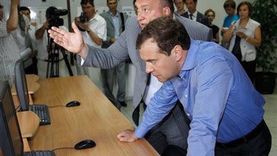 مفاجأة.. روسيا تمنع استخدام «ويندوز 10» في الجهات الحكومية