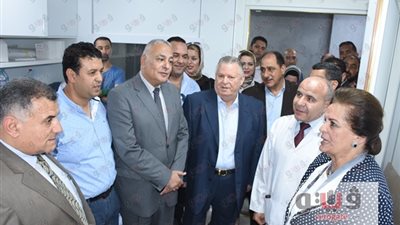 محافظ البحيرة تفتتح أقسام جديدة بمستشفى دمنهور