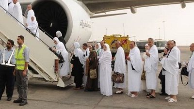 عودة 6800 معتمر إلى القاهرة عبر 21 رحلة للخطوط السعودية