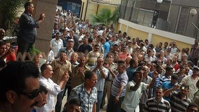 المستشار العسكري بالشرقية يعد أمناء الشرطة بنقل طلباتهم لـ«الداخلية»