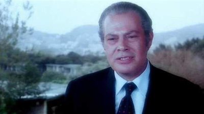 محطات فنية في حياة شيخ الفنانين العرب يحيى شاهين