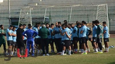 غياب محمد فتح الله ومحمود صلاح عن تدريبات غزل المحلة