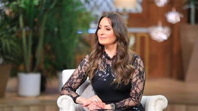 نرمين الفقي: محدش سأل عليا فترة مرض أمي باستثناء فنانتين ومكنوش من أصدقائي | فيديو