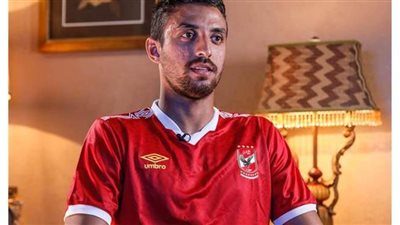 عبد الحميد حسن: 