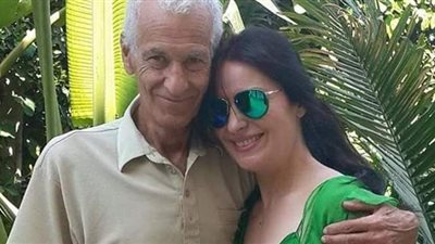 نرمين الفقي عن والدها: انفصل عن والدتي وهاجر.. وأول مرة أشوفه كنت 16 سنة | فيديو