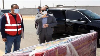 السيسي يتفقد الأعمال الإنشائية الخاصة بتطوير شبكة الطرق والمحاور بالقاهرة