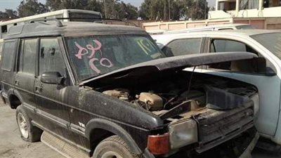 تفاصيل عرض جمارك مطار القاهرة لـ ٢٧ سيارة في مزاد علني