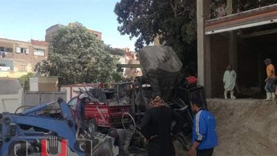 إحباط محاولتي بناء صبة خرسانية مخالفة بعقارين في الإسماعيلية | صور