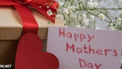 من المنديل القماش الملون لـ بوكس عيد الأم.. فيتو ترصد تطور الهدايا من الخمسينيات.. راح زمن علبة الملبن وكروت المعايدة