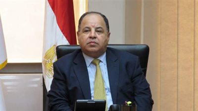 ضرائب ورسوم ومصاريف لا تنتهي.. السياسات الضريبية تخالف التوجه العالمي للجباية.. وتوفيق: وزير المالية بيهرج