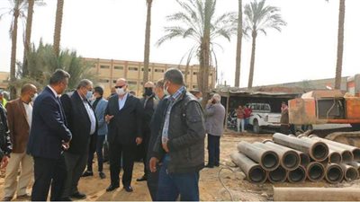 محافظ القاهرة: ردم المصارف بالمرج قريبا وإنشاء كوبري بالمنطقة الغربية