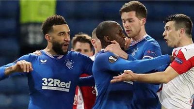 ناد تشيكي يتقدم ببلاغ للشرطة ضد لاعب رينجرز الأسكتلندي