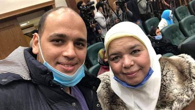 أرملة من 17 عاما وأعالت 3 أبناء.. رحلة كفاح الأم المثالية بالفيوم