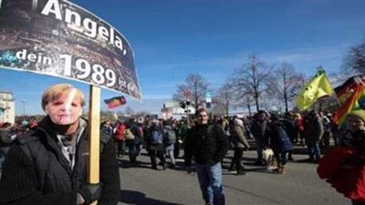 بعد هولندا.. صدامات بين الشرطة ورافضين لقيود كورونا بألمانيا | صور