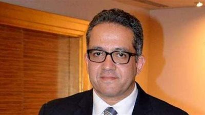 وزير السياحة: نستقبل 10 آلاف سائح يوميا.. والمومياوات الملكية نقطة جذب