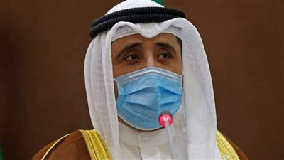 الكويت تعتزم إلغاء حجر المطعمين بلقاح كورونا