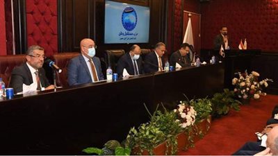 وزير الإسكان عن ضوابط البناء: لا نية أو قصد للإضرار بالمواطنين