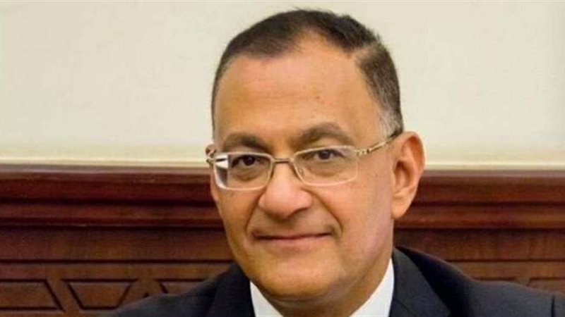 د. أحمد دياب