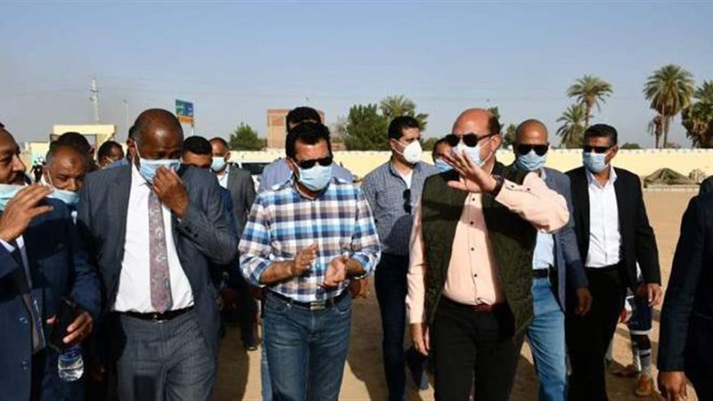 وزير الرياضة يتفقد