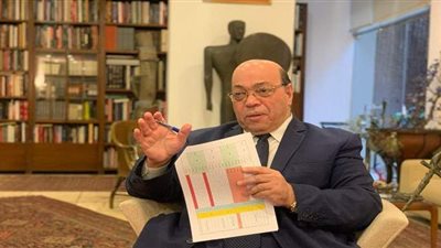 إطلاق اسم شاكر عبد الحميد على جائزة 