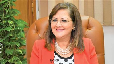 هالة السعيد: 50.7% من إجمالي العاملين في الجهاز الإداري للدولة 
