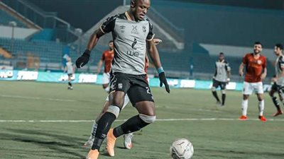 مدرب الكونغو يكشف سبب ضم بواليا لقائمة المنتخب