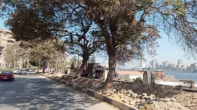 رفع كفاءة شوارع خوفو وأم المصريين وكورنيش النيل بالجيزة
