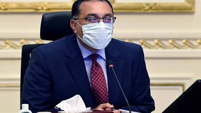 تعاني من استسقاء على المخ.. الحكومة تستجيب لاستغاثة والد الطفلة 