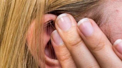 دراسة جديدة تكشف تأثير كورونا على الأذن