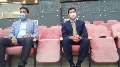 وزير الرياضة يحضر المران الثاني للمنتخب الوطني لكرة القدم | صور
