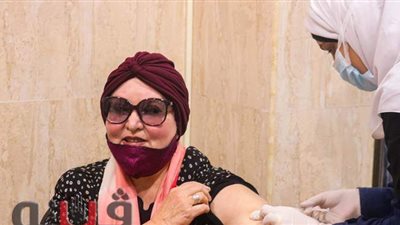 بعد تلقيها لقاح كورونا بمطروح.. ألمانية: أنا مية مية.. ومصر أم الدنيا | فيديو