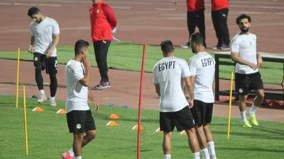 نشرة الرياضة وأبرزها: المنتخب الوطني يخوض ثاني تدريباته واستبعاد أبو الفتوح من المعسكر.. والأهلي يوافق على رحيل مرجان