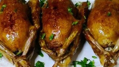 طريقة عمل الحمام المحشي بالأرز المبهر